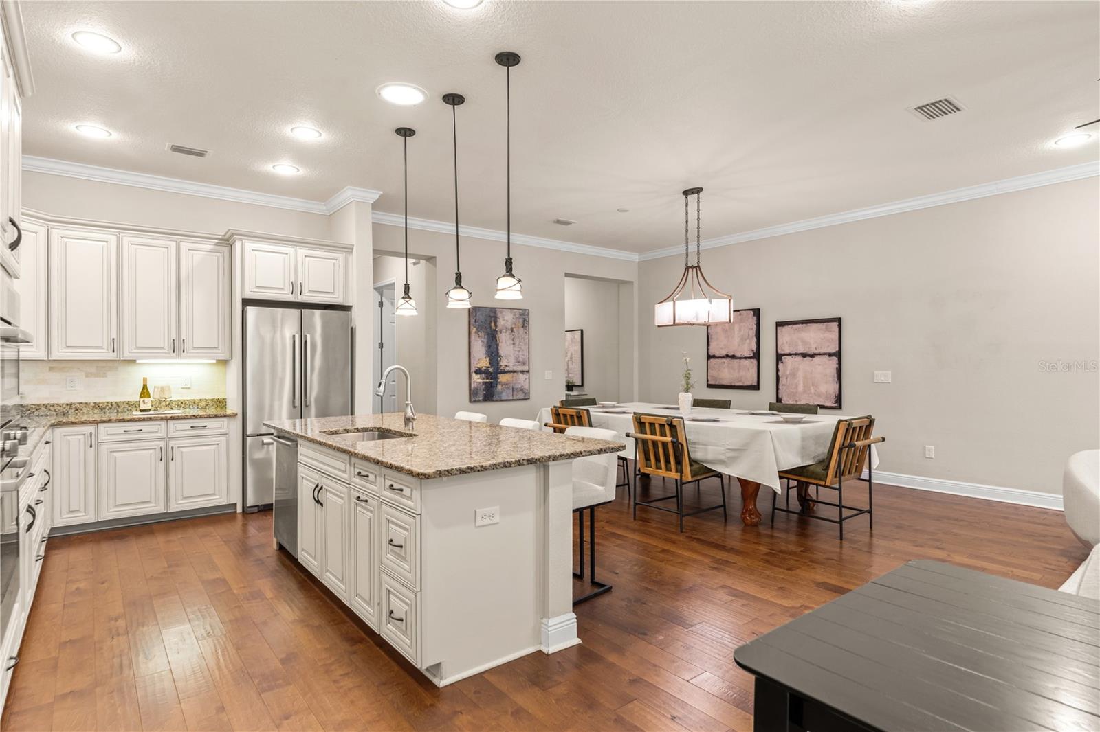 606 S LINCOLN AVE #2