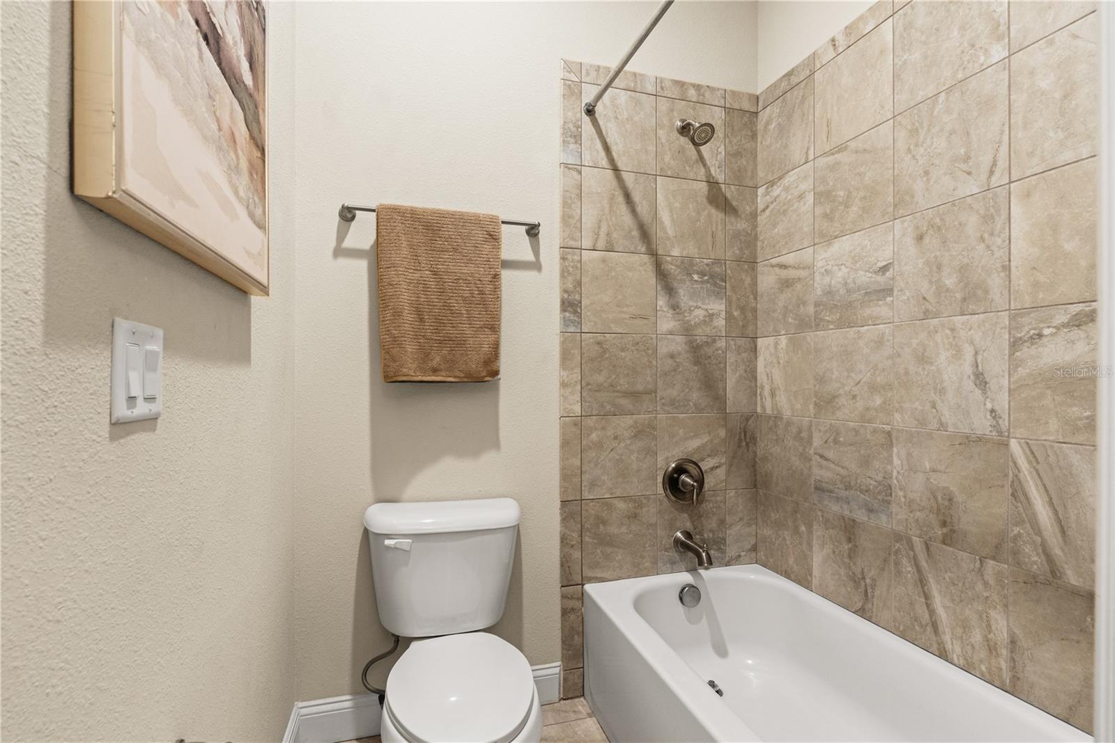 606 S LINCOLN AVE #2