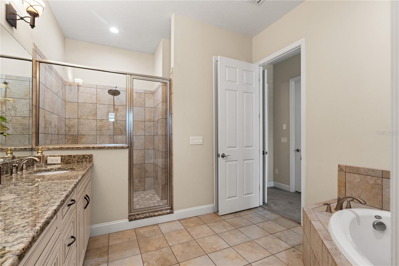 606 S LINCOLN AVE #2