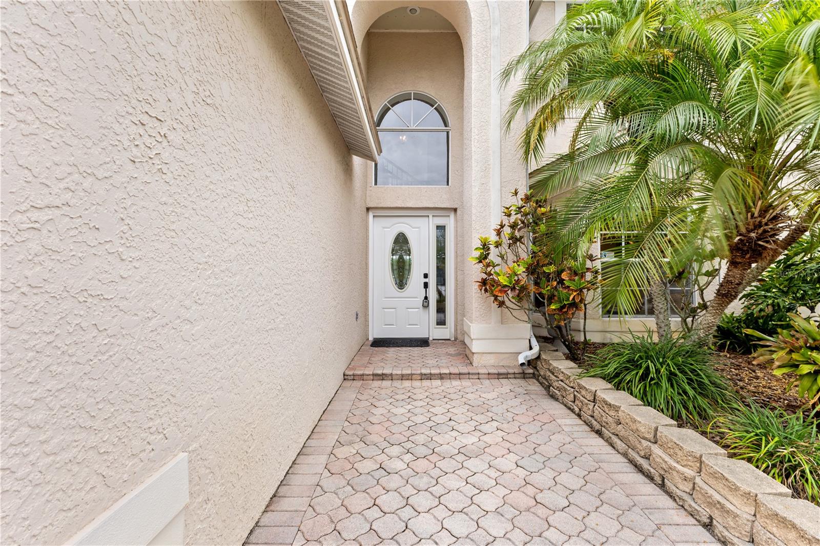 11503 WHISPERING HOLLOW DR