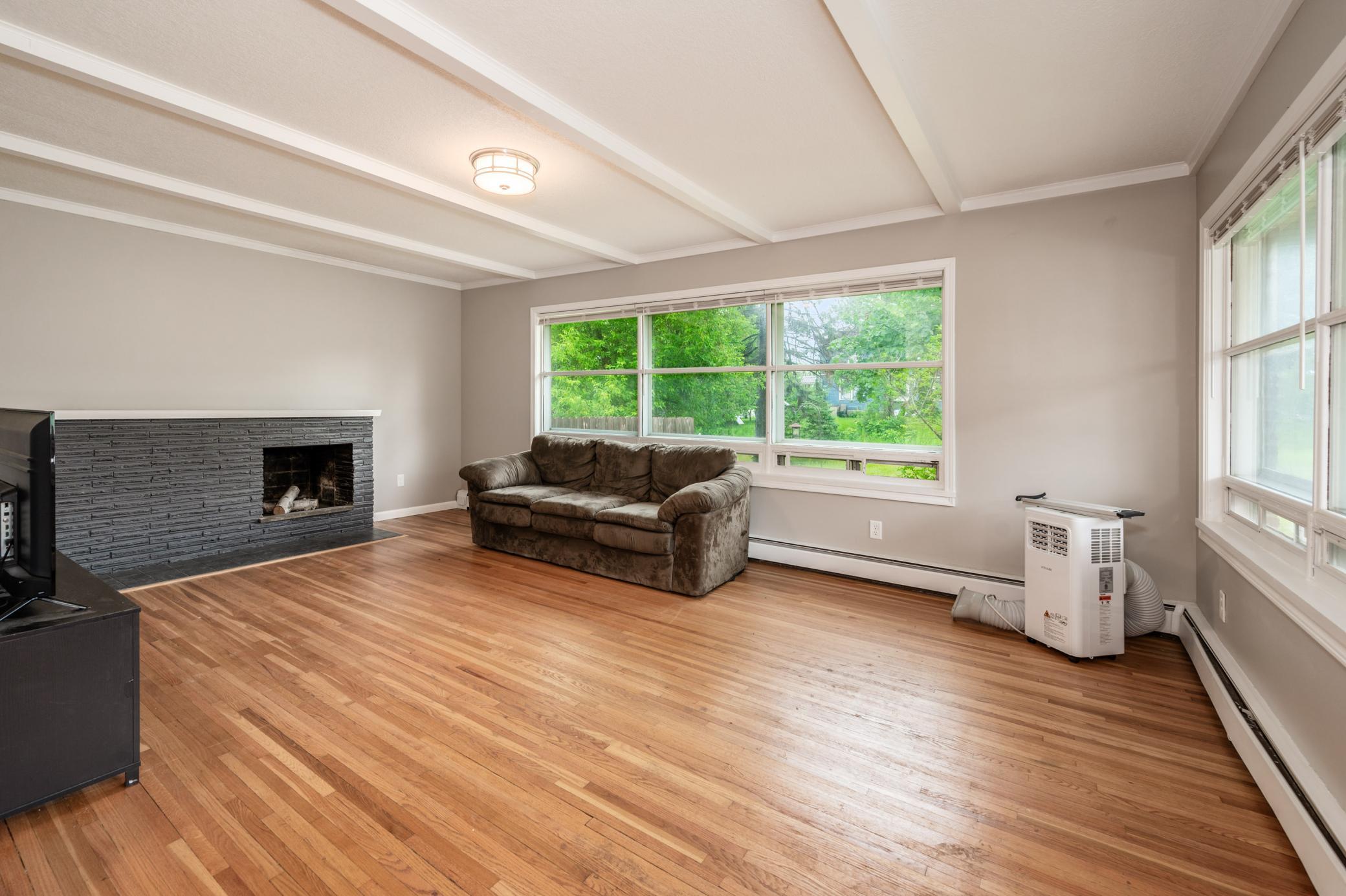 224 S Pokegama Avenue