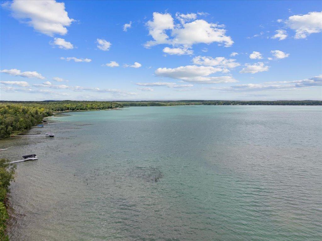 38374 Sissebakwet Shore Road