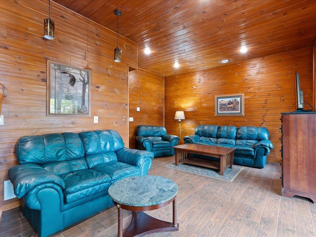 38374 Sissebakwet Shore Road