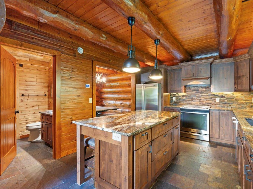 38374 Sissebakwet Shore Road