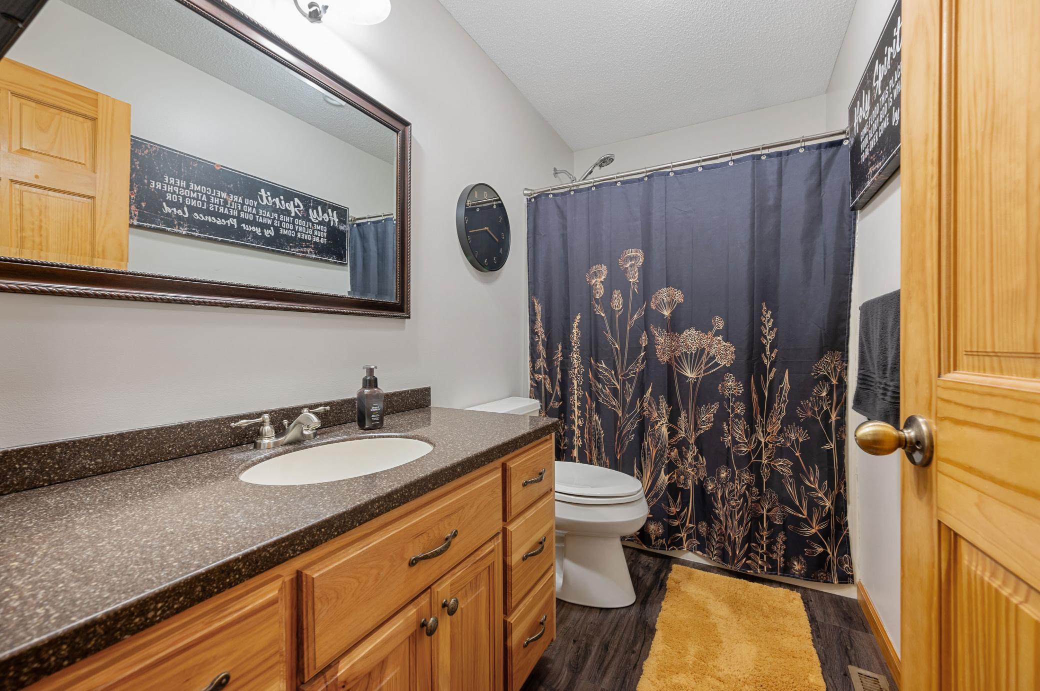 1103 Lakewood Lane