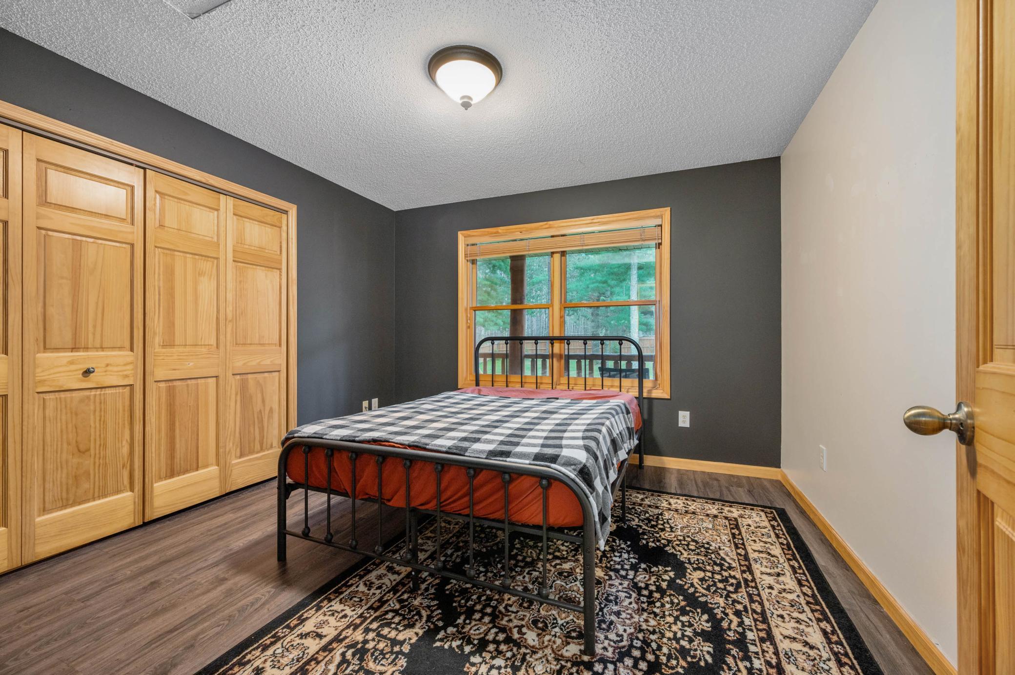 1103 Lakewood Lane