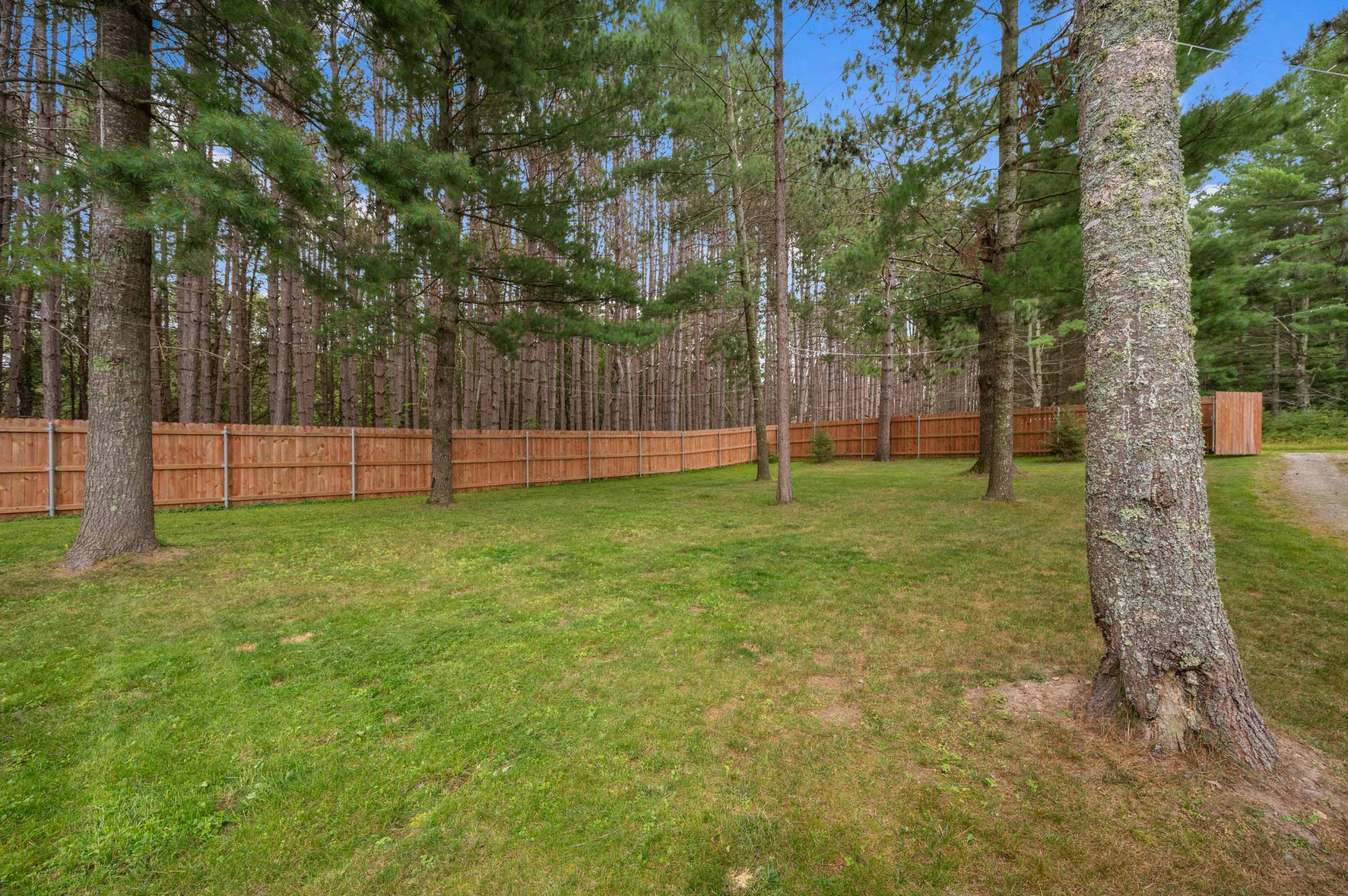 1103 Lakewood Lane
