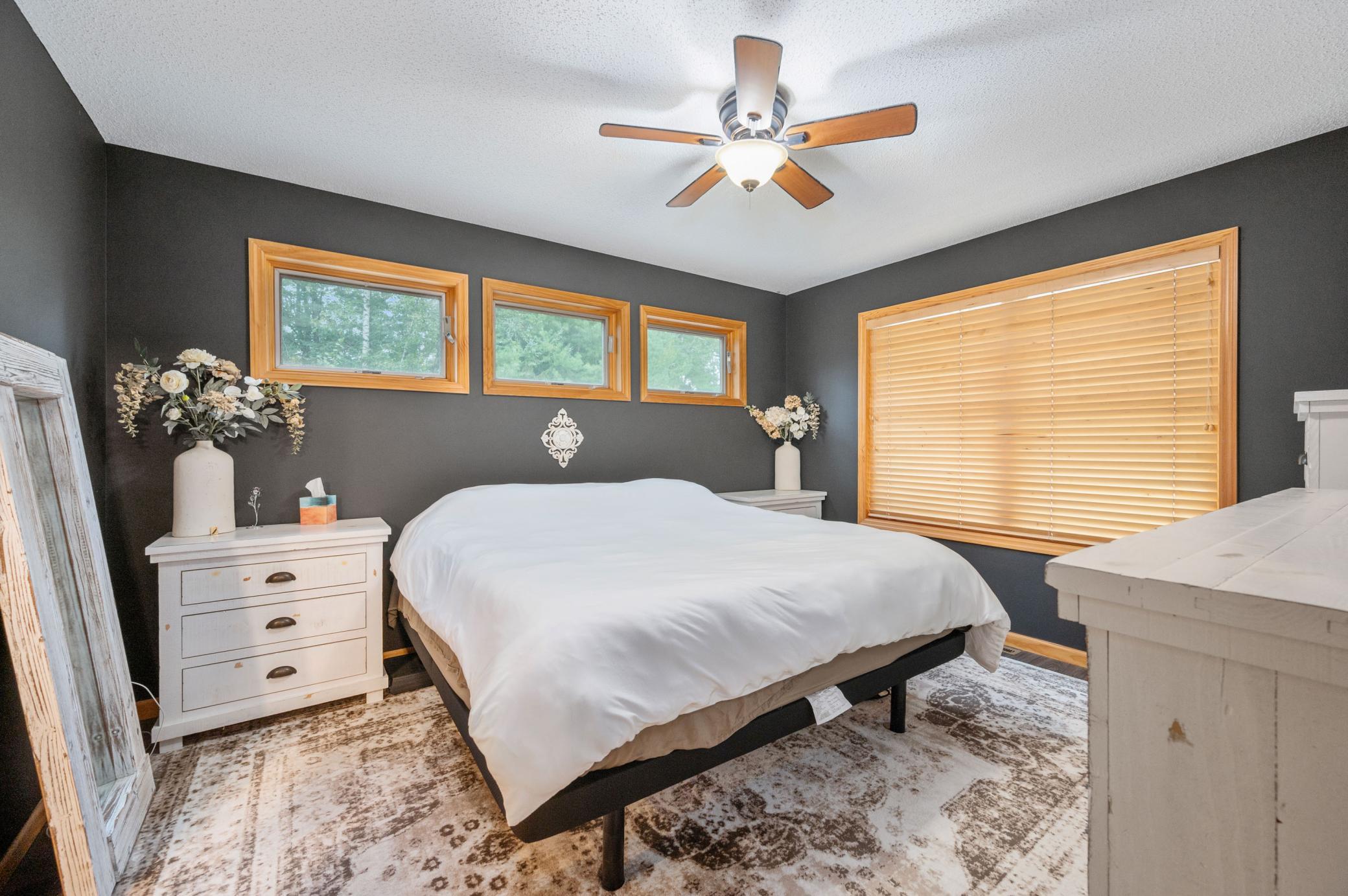 1103 Lakewood Lane
