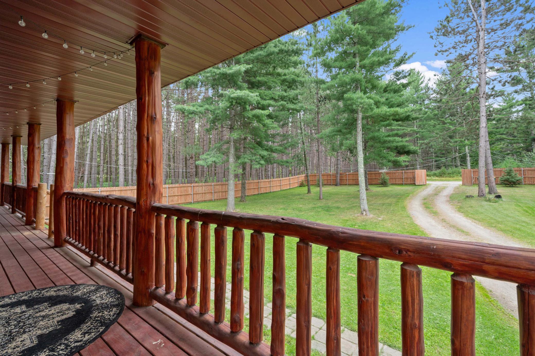1103 Lakewood Lane