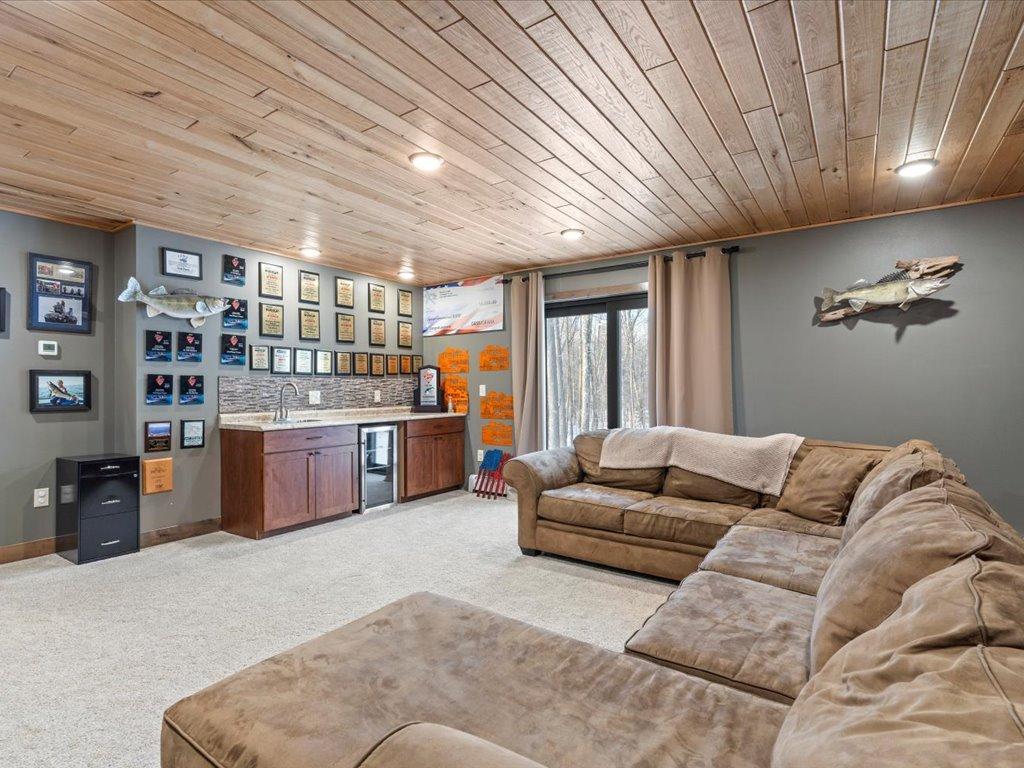 37232 Twin Fawns Lane