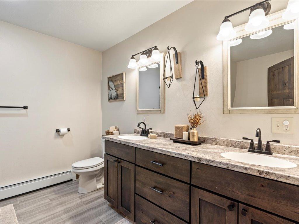 37232 Twin Fawns Lane