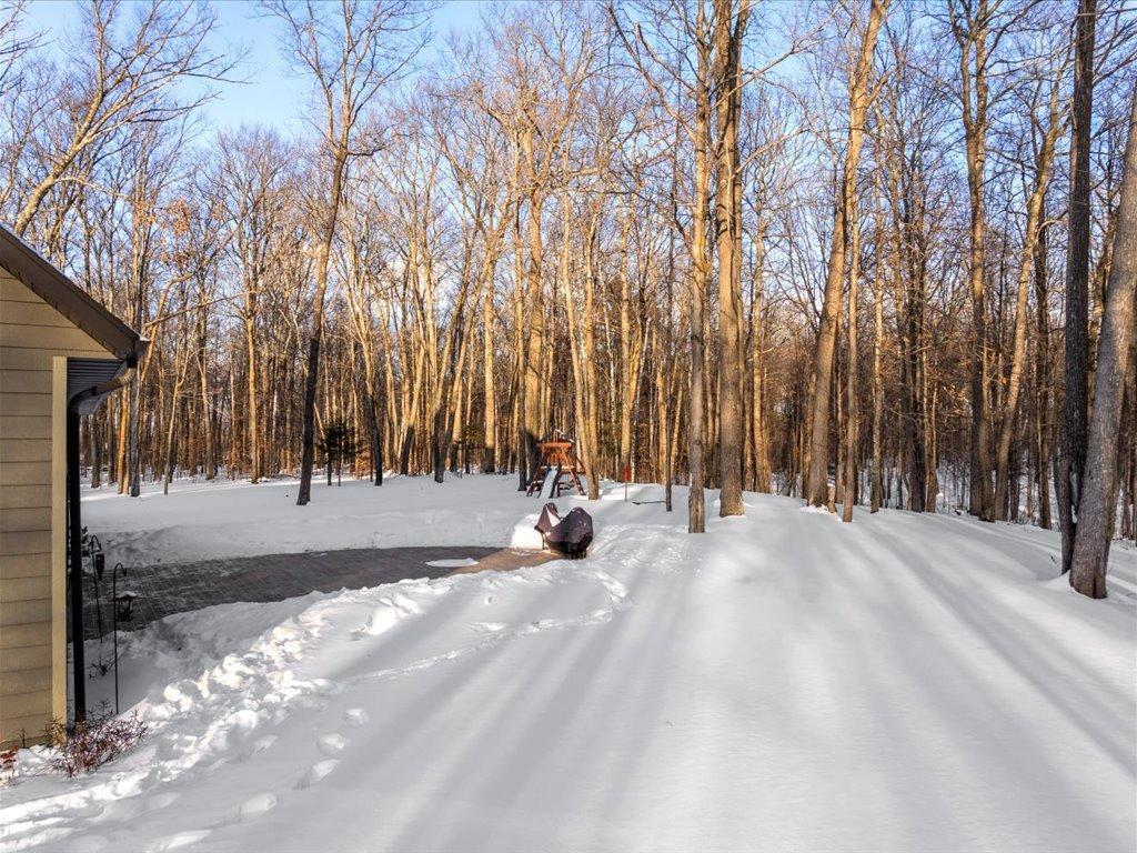 37232 Twin Fawns Lane