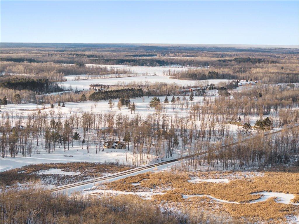 37232 Twin Fawns Lane