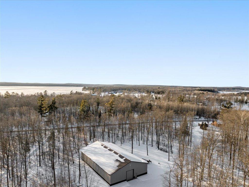 37232 Twin Fawns Lane