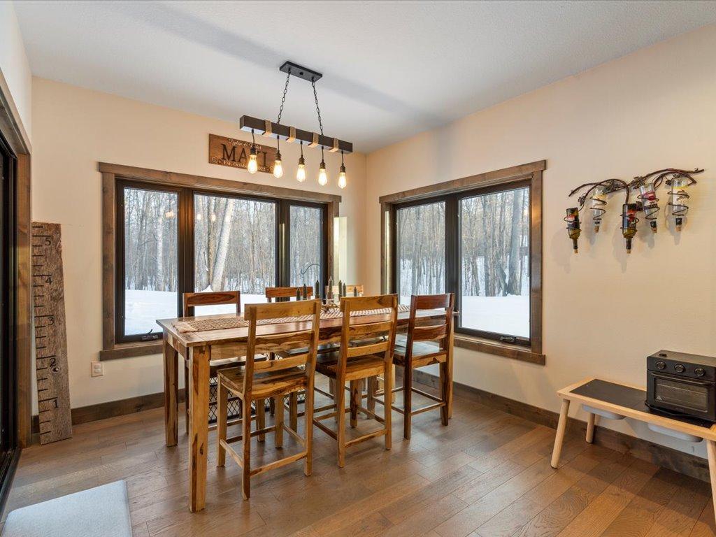 37232 Twin Fawns Lane