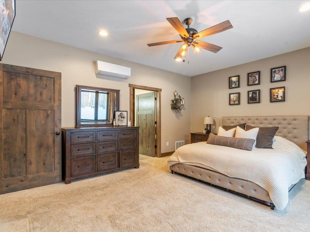 37232 Twin Fawns Lane