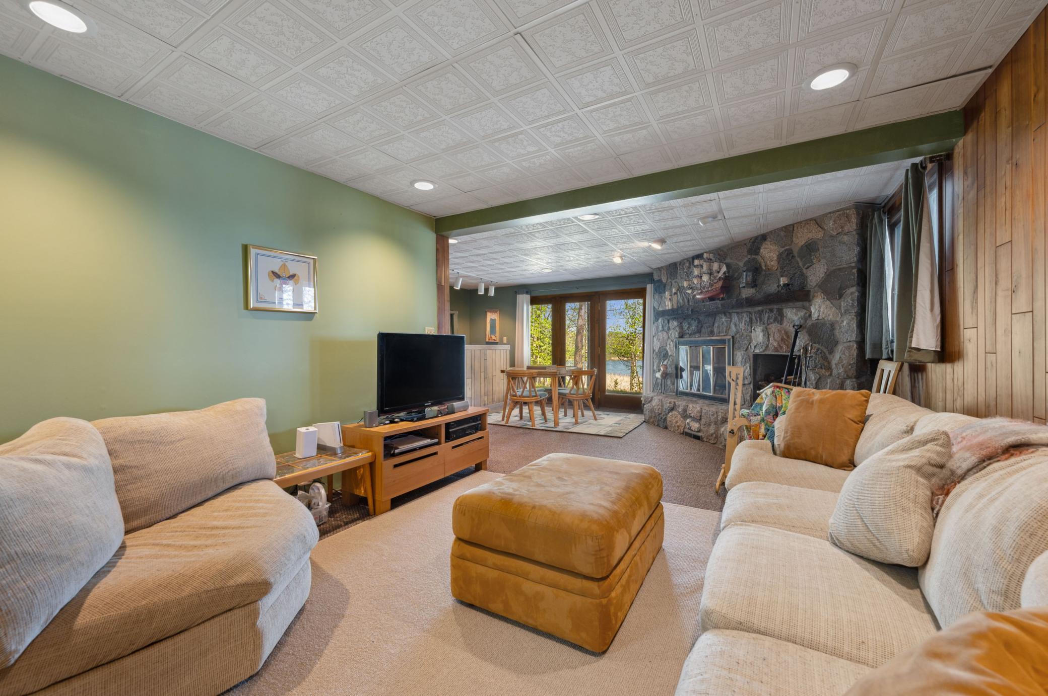 2008 Knollwood Drive