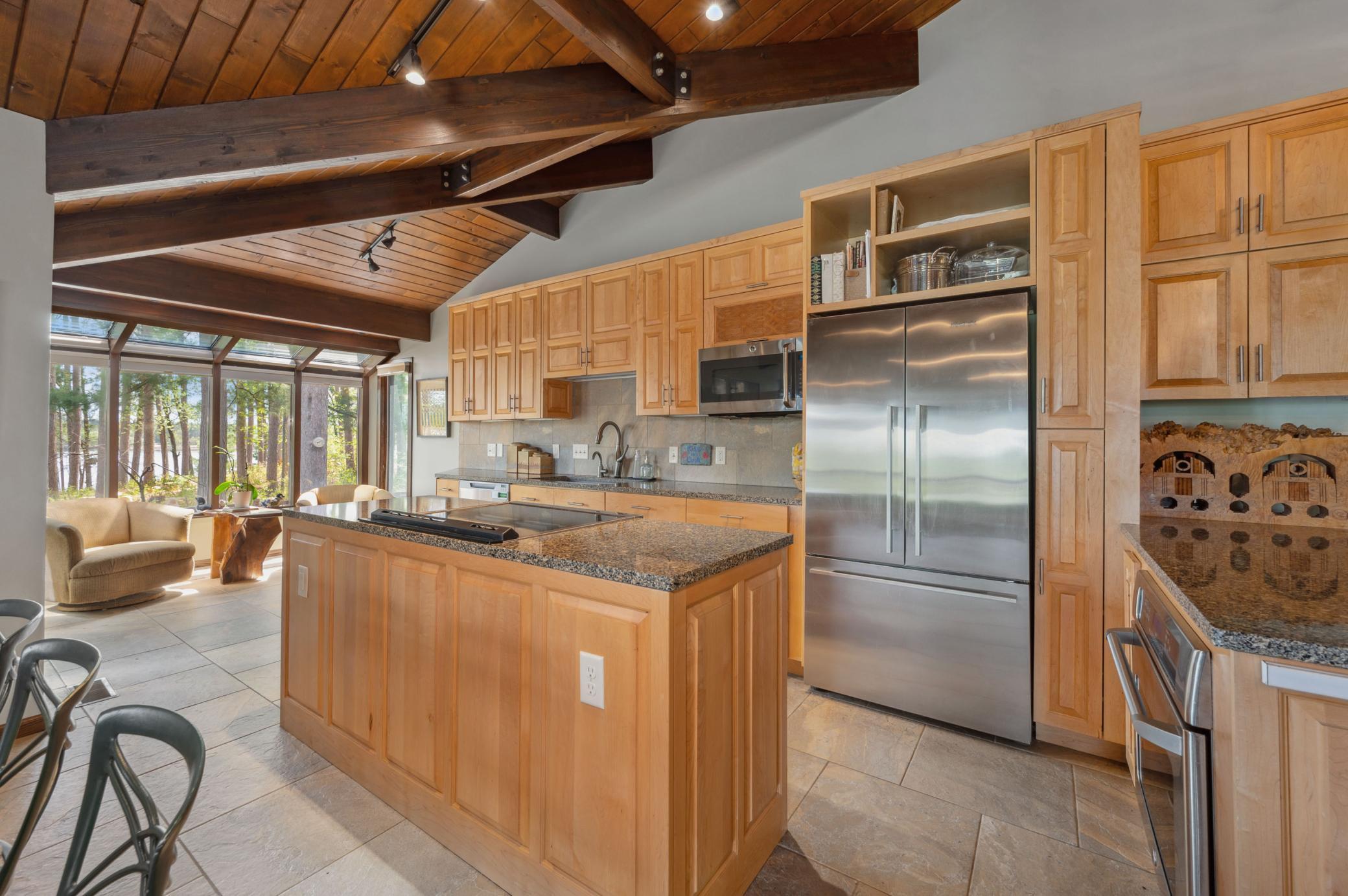 2008 Knollwood Drive