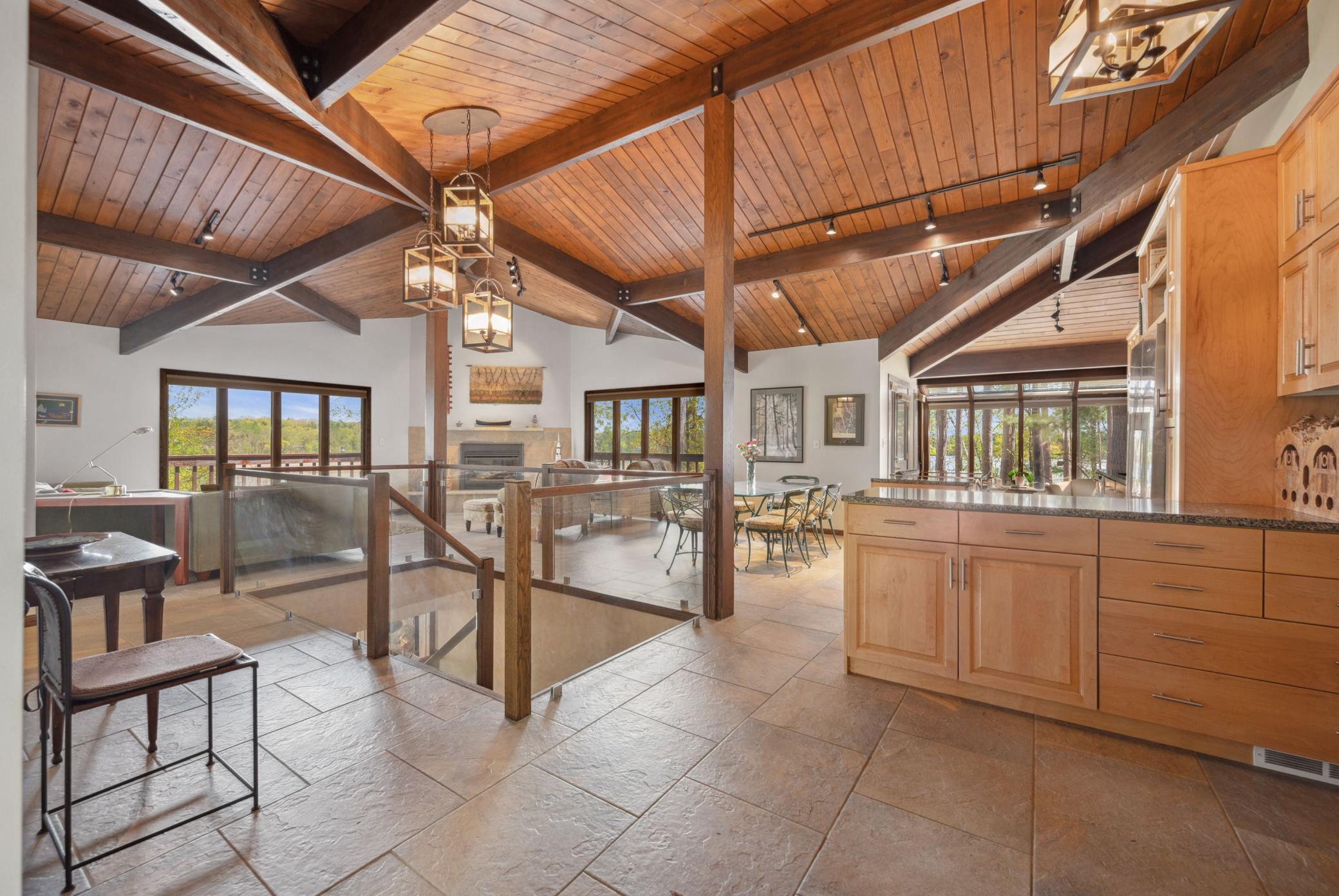 2008 Knollwood Drive
