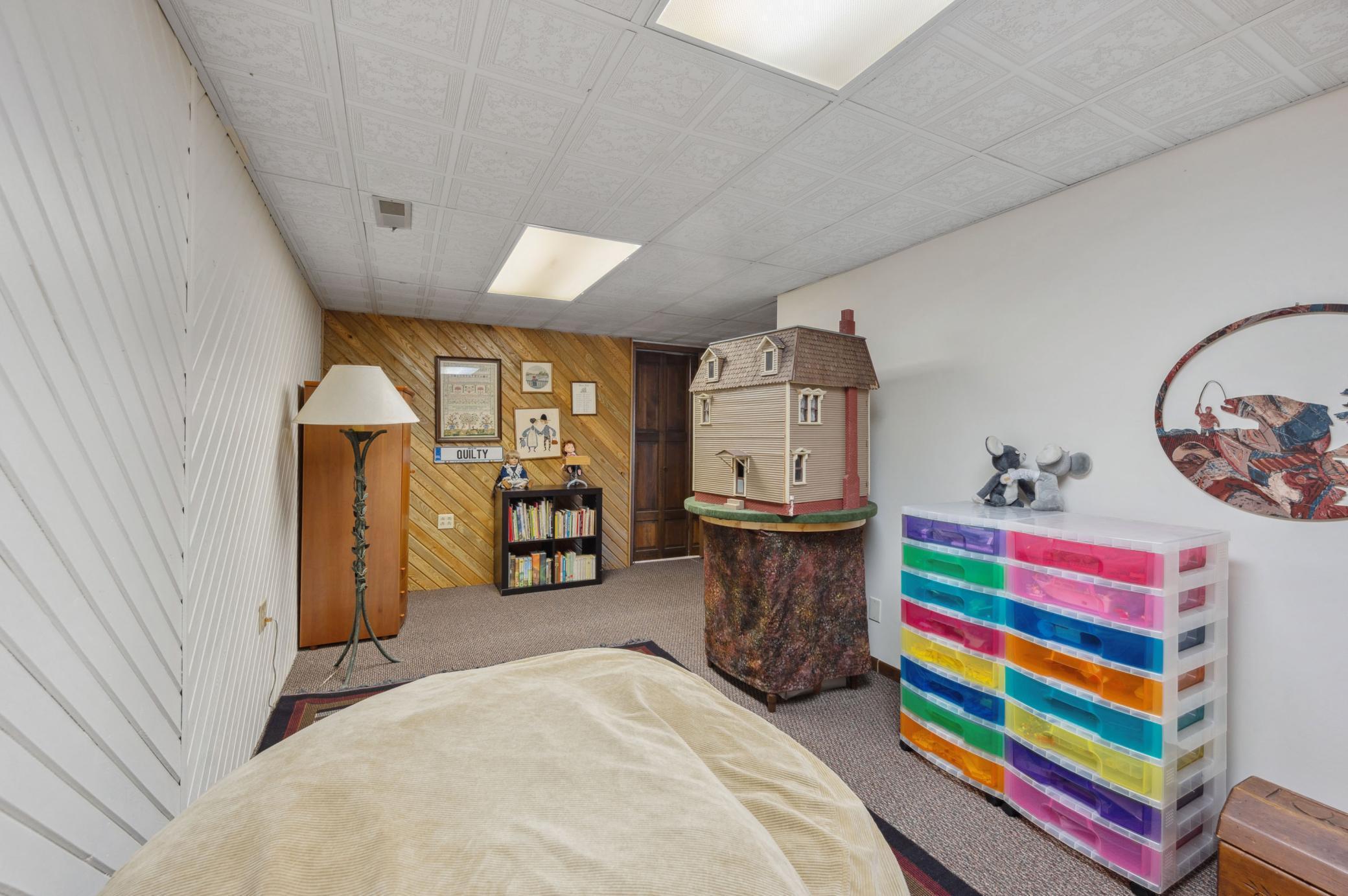 2008 Knollwood Drive