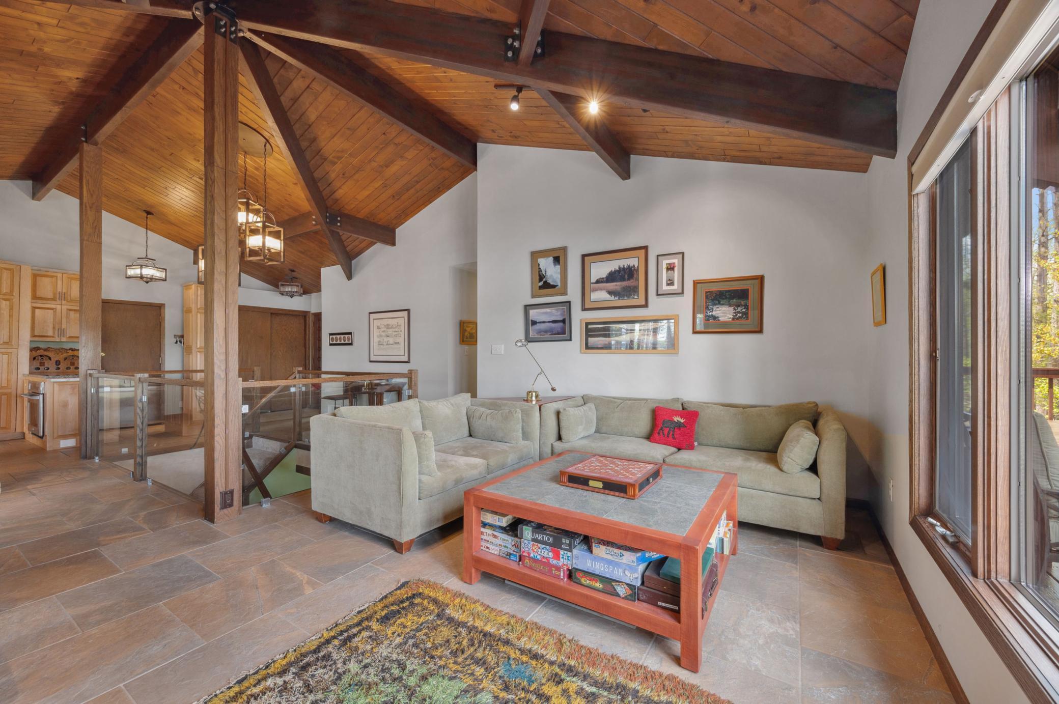 2008 Knollwood Drive