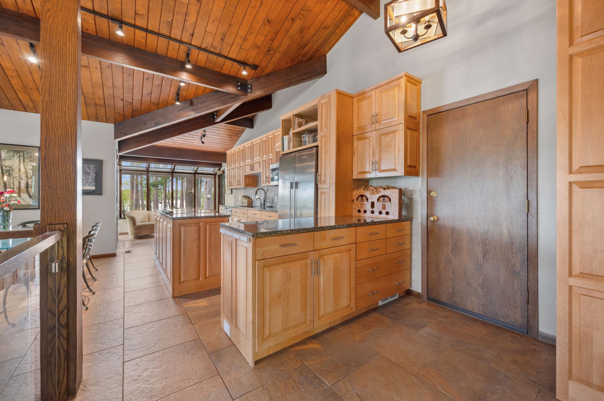 2008 Knollwood Drive
