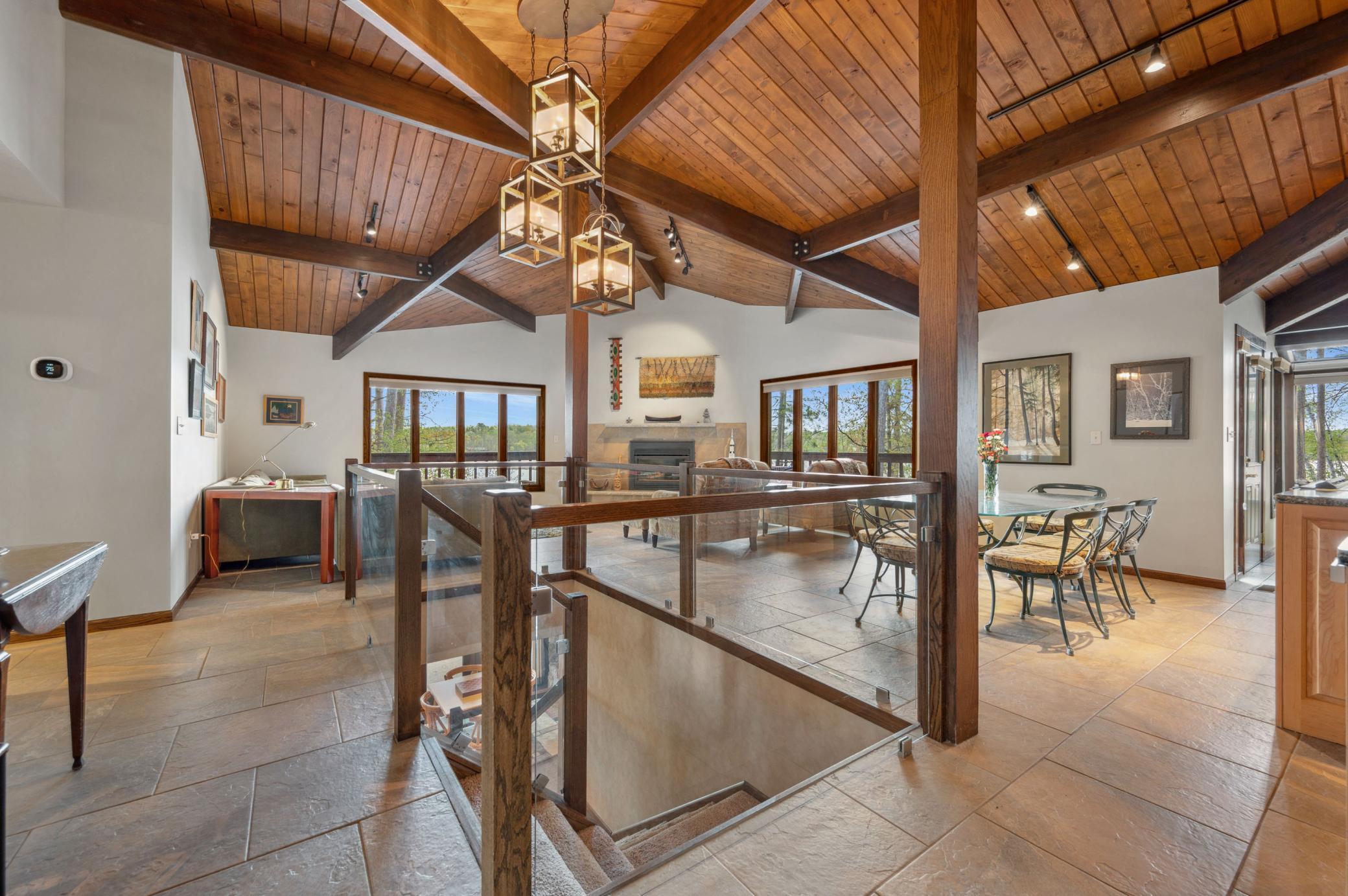 2008 Knollwood Drive