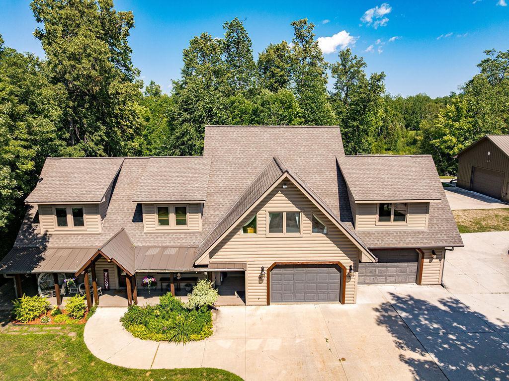 18732 Sugar Lake Trail