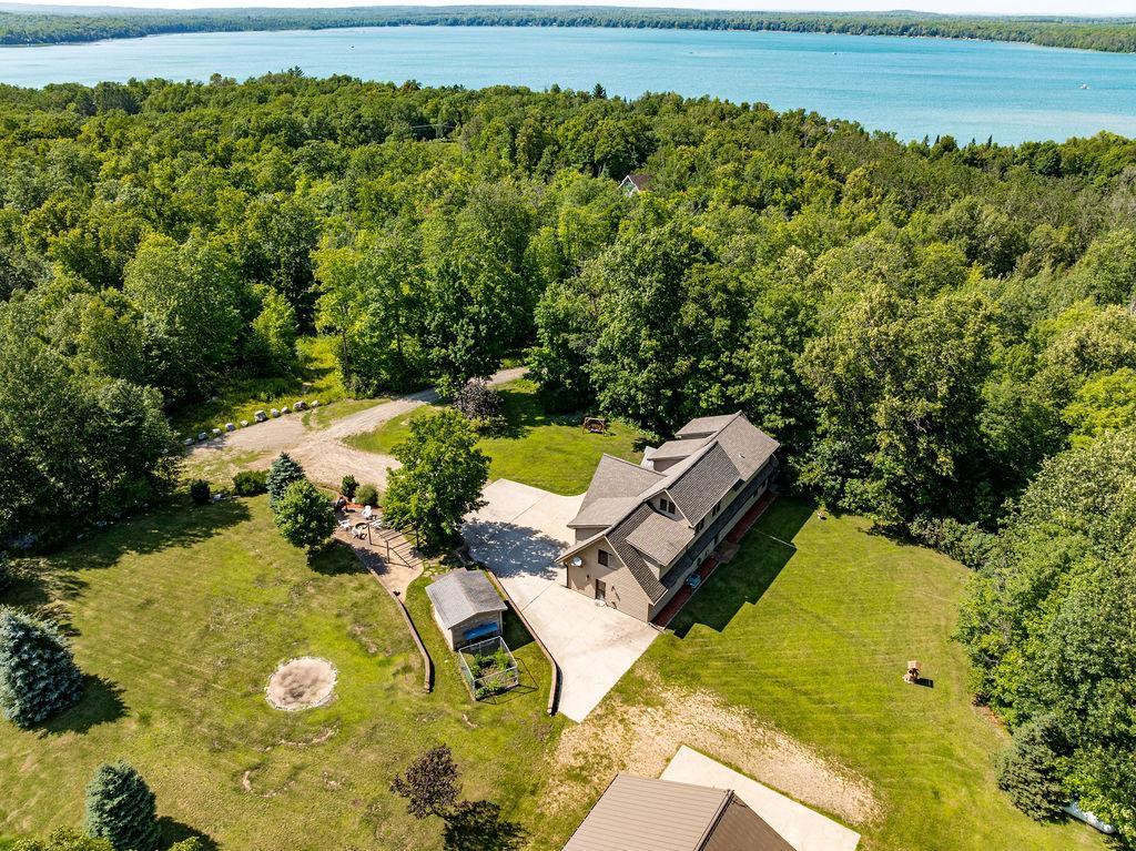 18732 Sugar Lake Trail