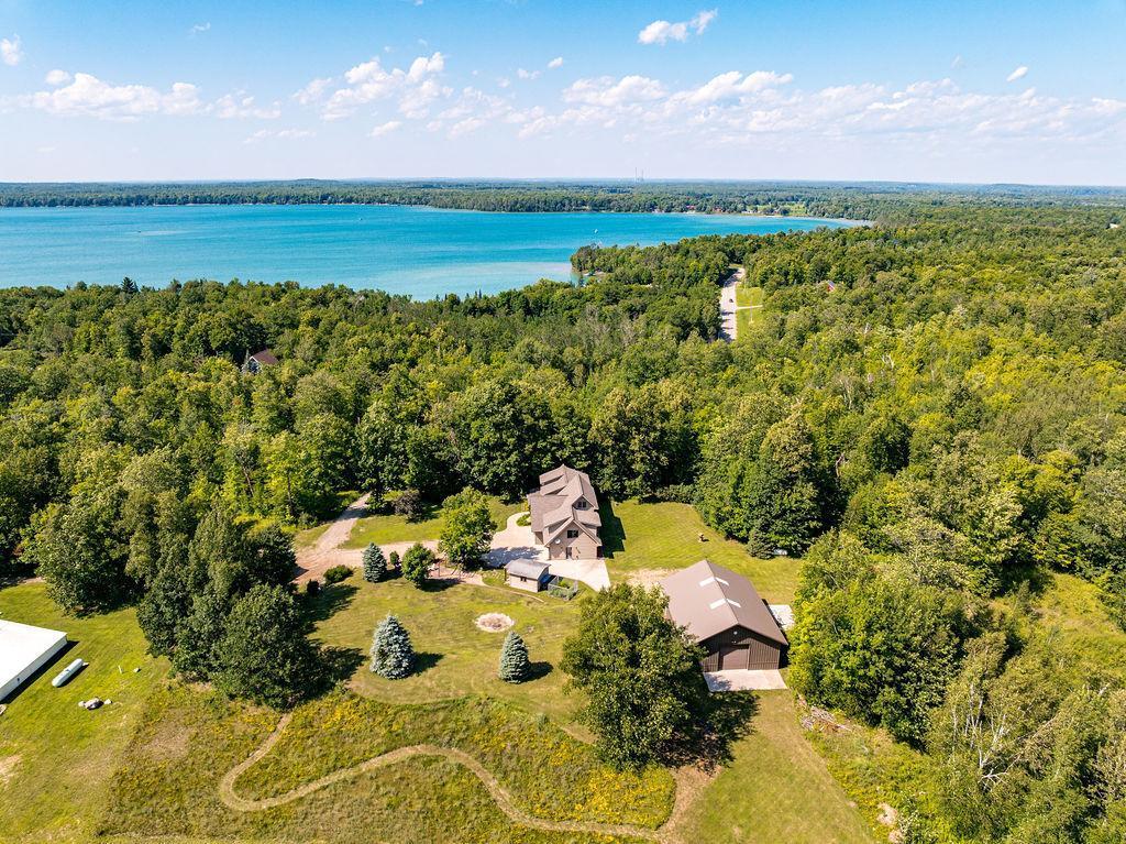 18732 Sugar Lake Trail