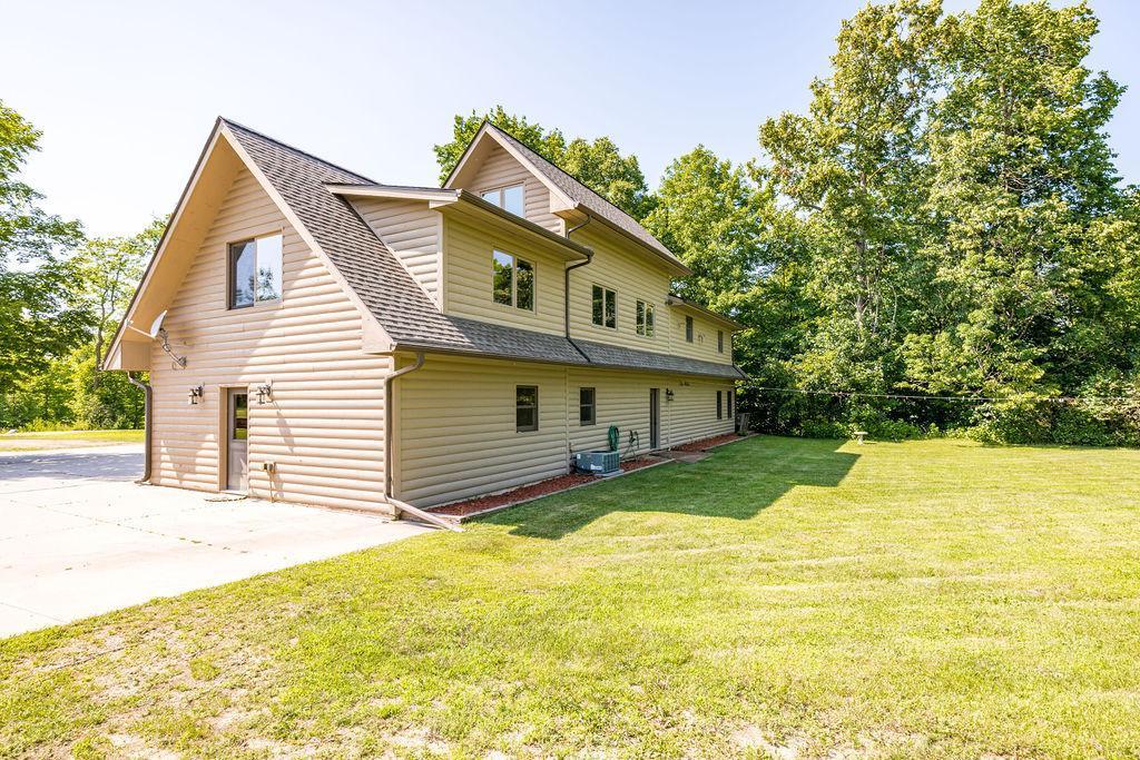 18732 Sugar Lake Trail