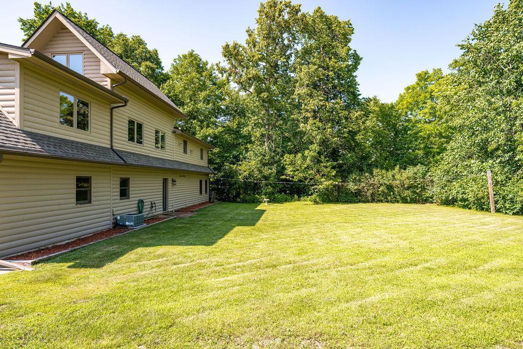 18732 Sugar Lake Trail