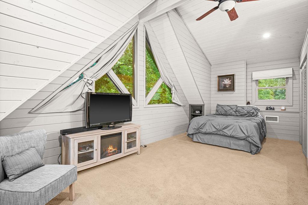 18732 Sugar Lake Trail
