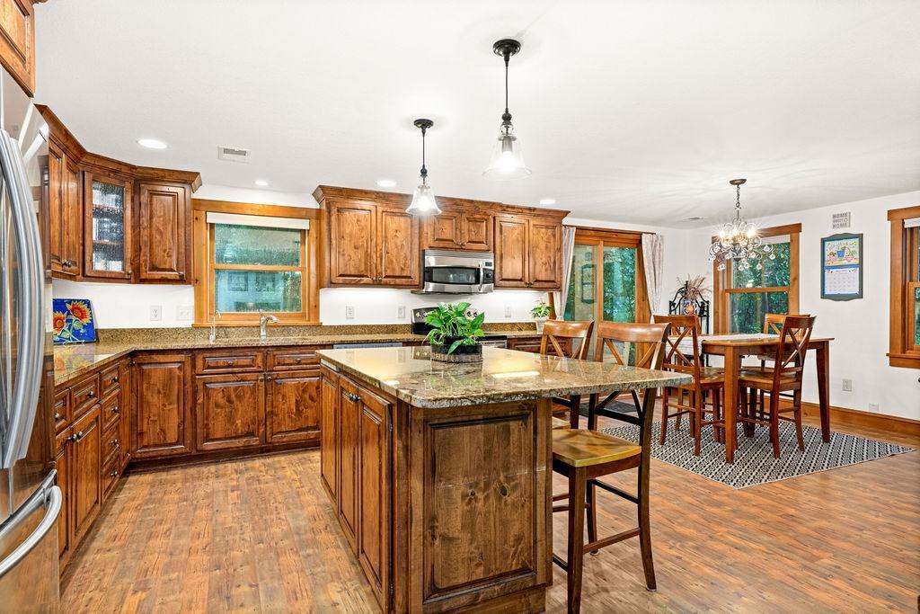 18732 Sugar Lake Trail