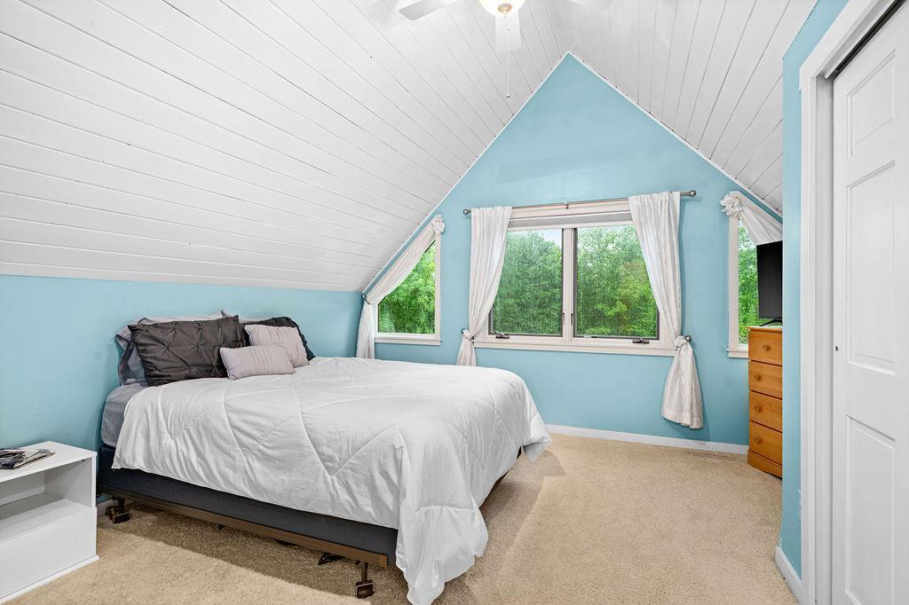 18732 Sugar Lake Trail