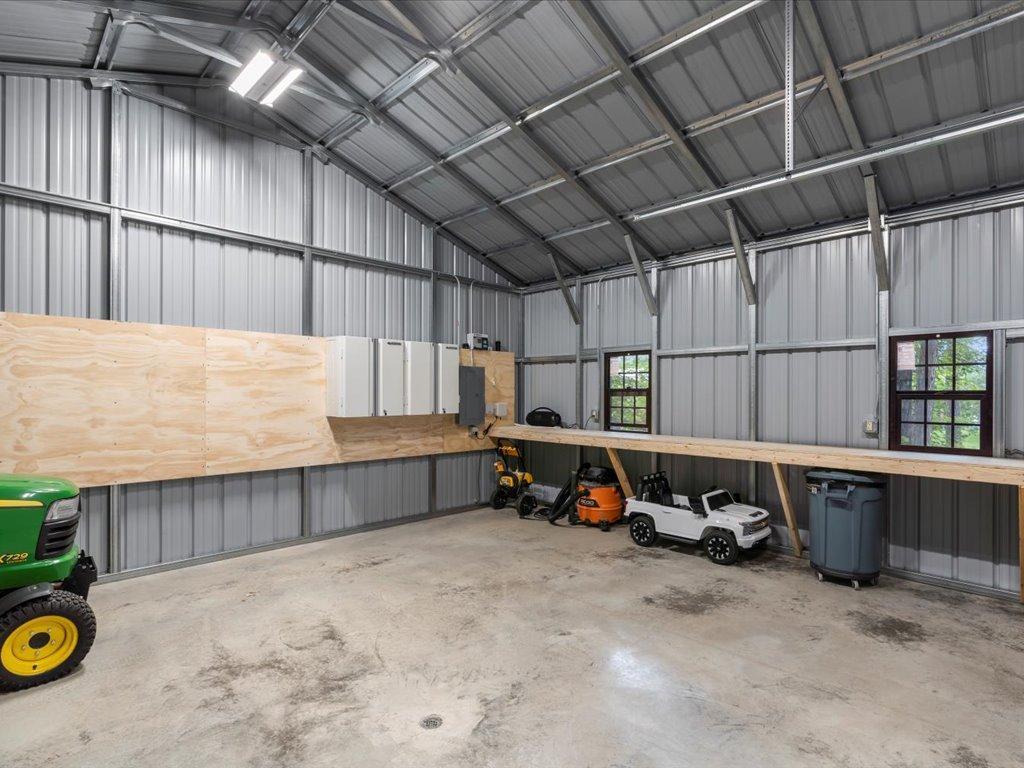18128 Badger Road