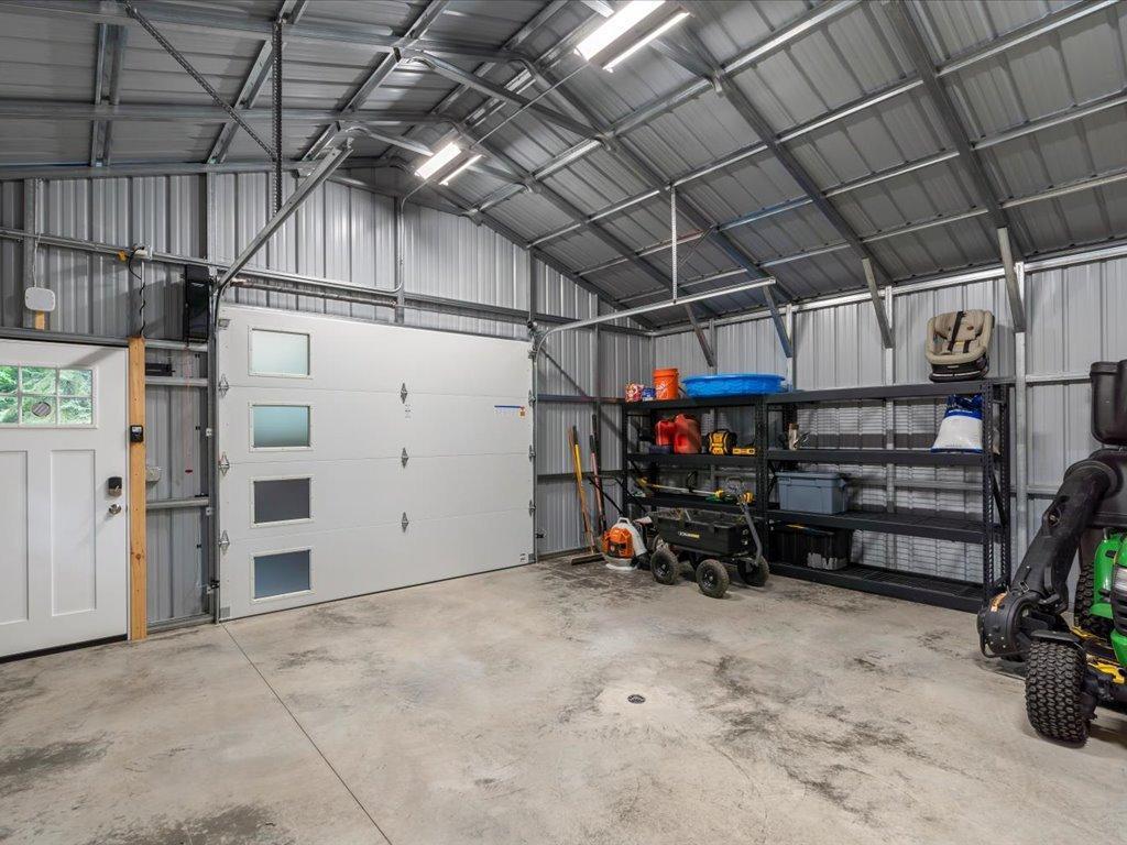 18128 Badger Road