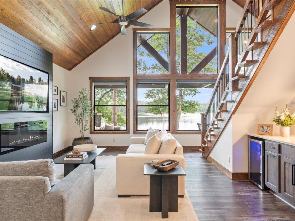 18128 Badger Road