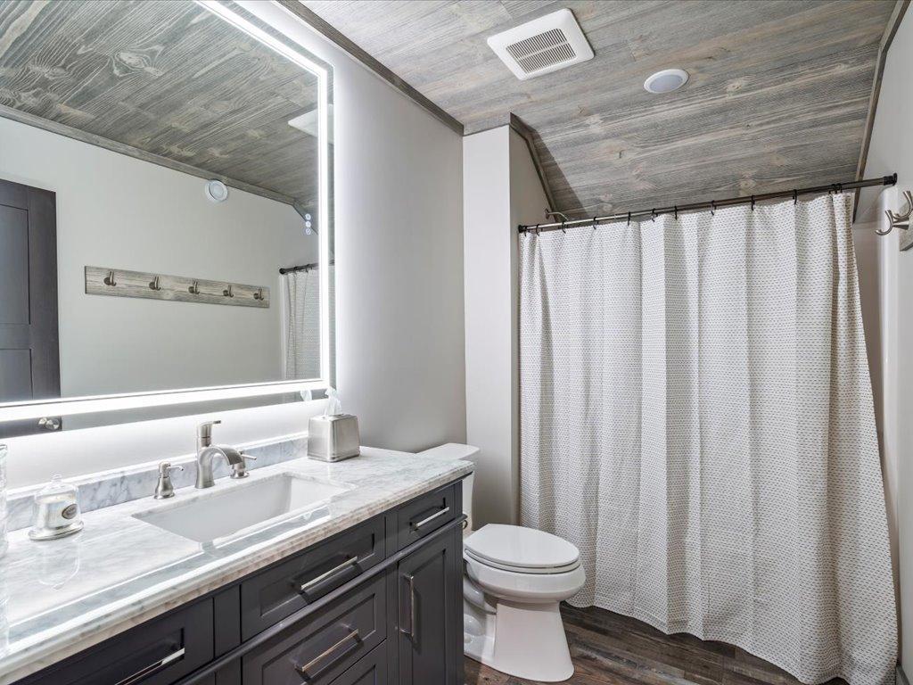 18128 Badger Road