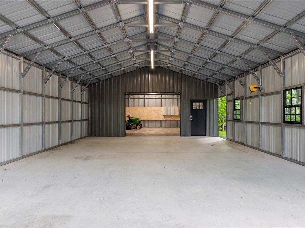 18128 Badger Road