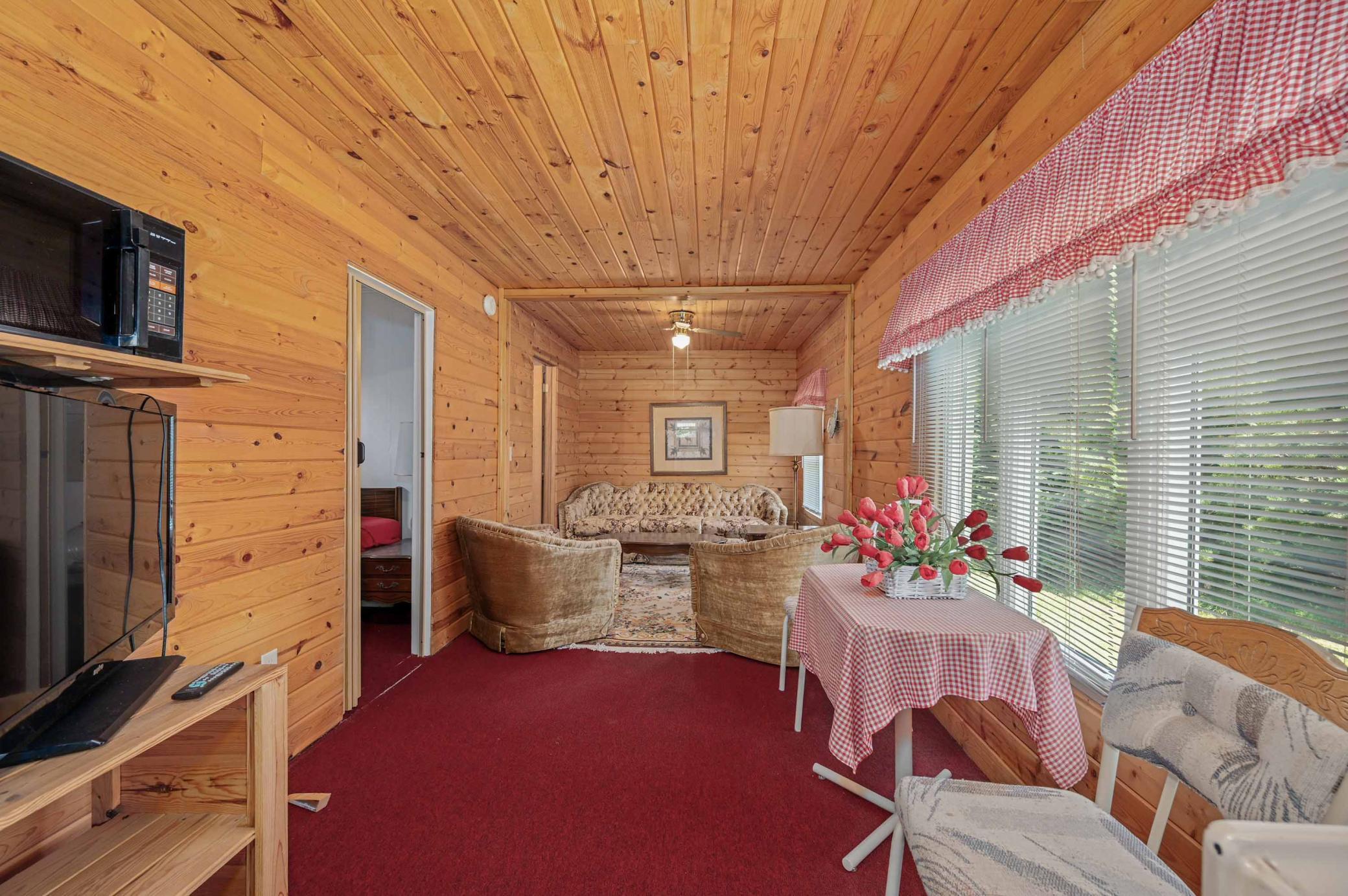 49802 Long Lake Trail