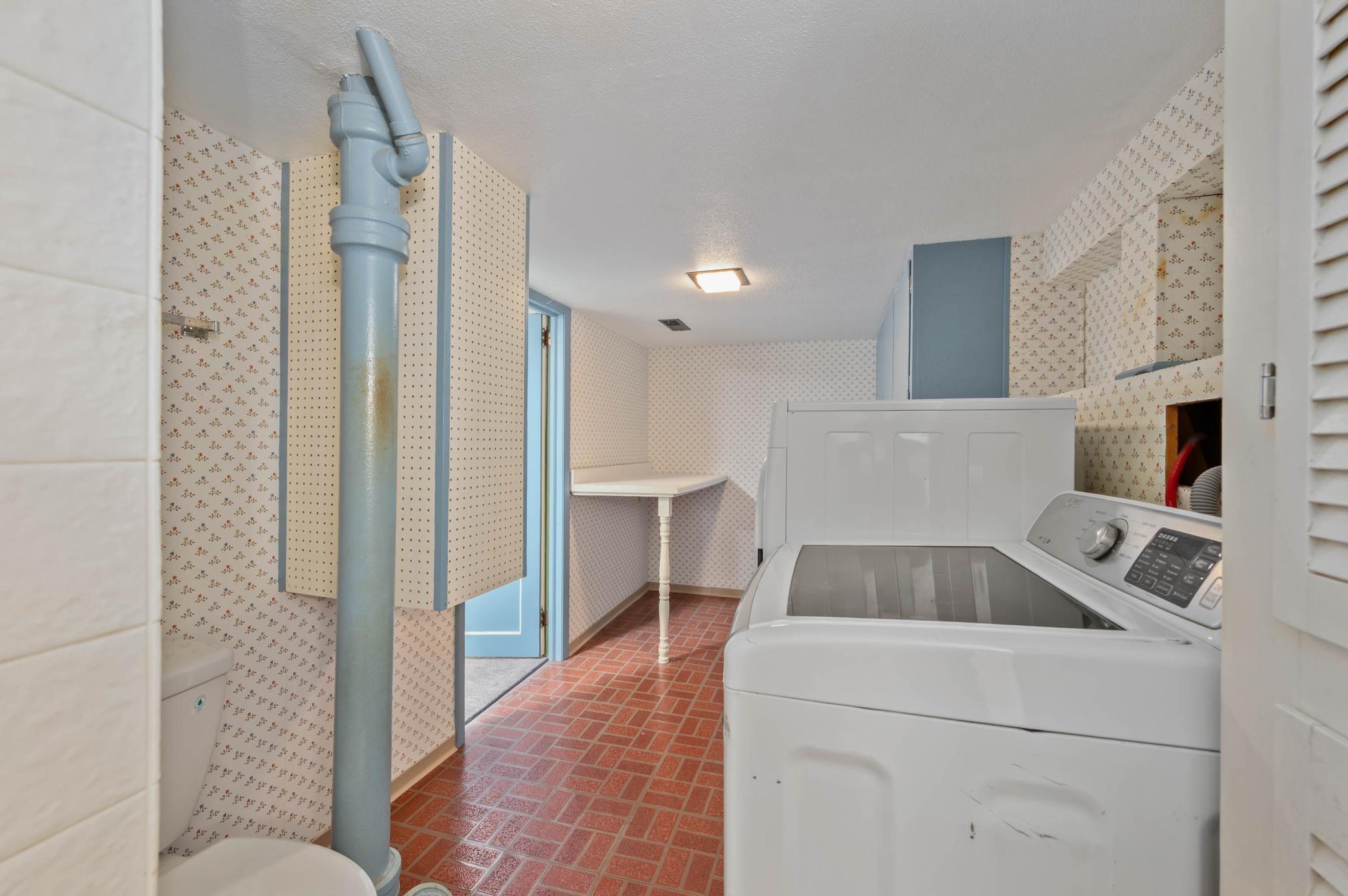 2505 Mckinney Lake Road