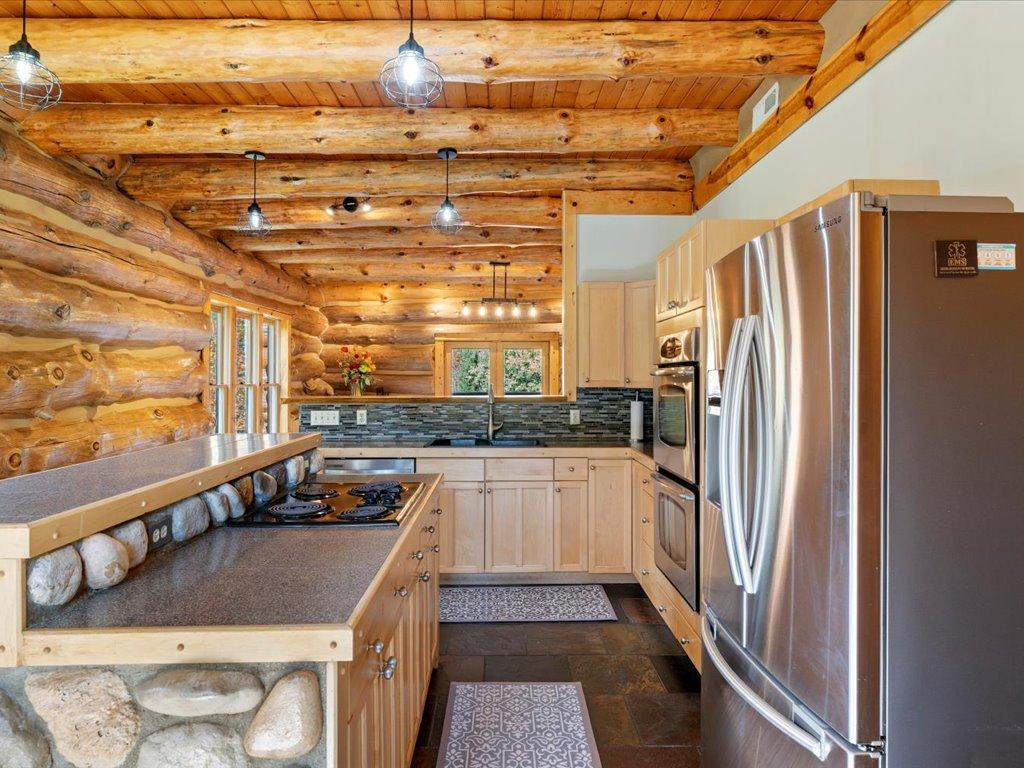 24800 Crooked Road
