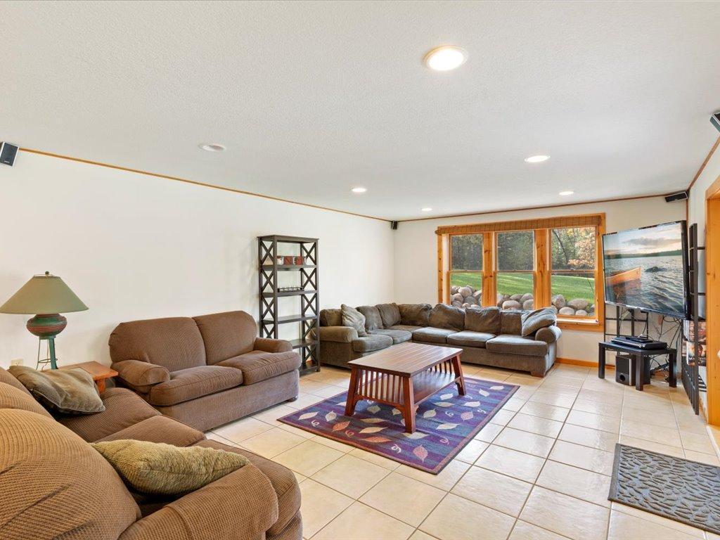 24800 Crooked Road