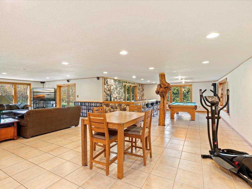 24800 Crooked Road