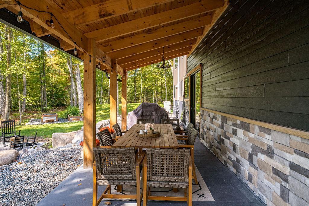 20517 Woodland Heights Drive