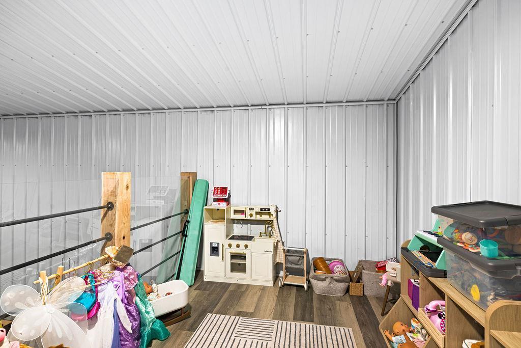 20517 Woodland Heights Drive