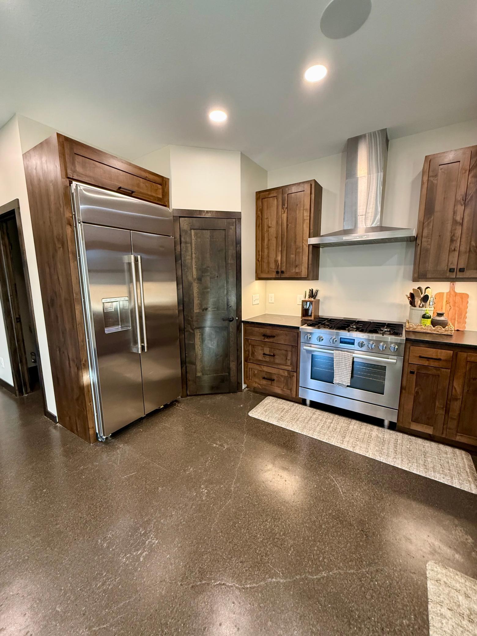 20517 Woodland Heights Drive