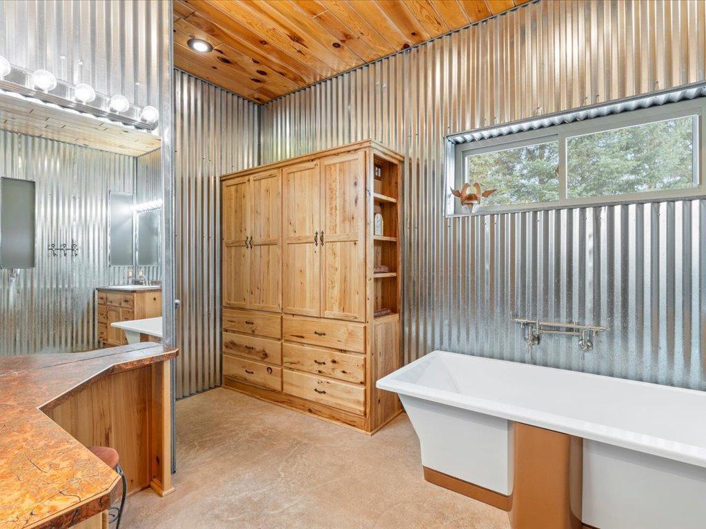 37202 Scenic Highway