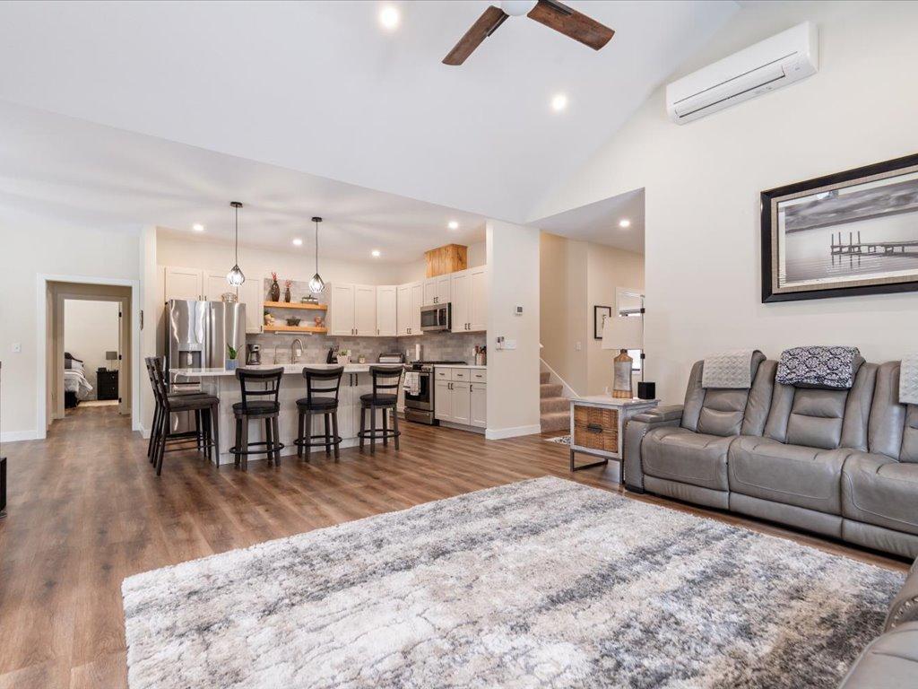 2855 SW 8th Street